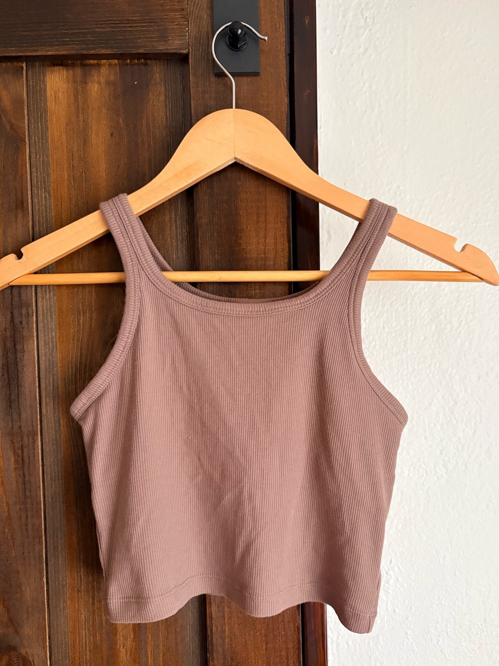 Victoria’s Secret PINK Ribbed Brown Cropped Tank Top 🤎✨